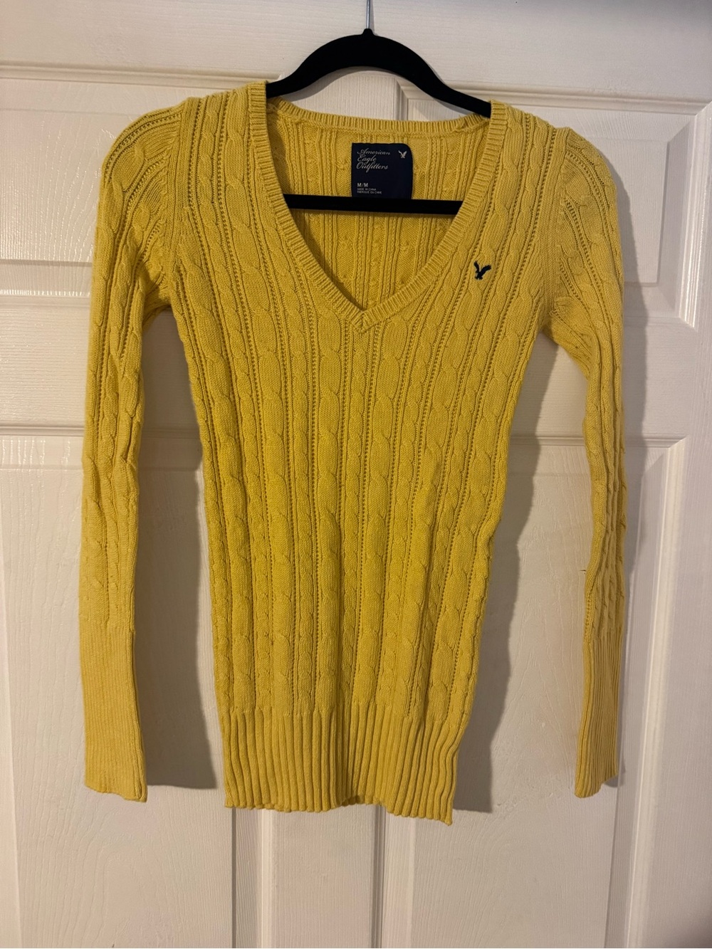 American Eagle OutfittersY2K Yellow Cable-Knit V-Neck Sweater
